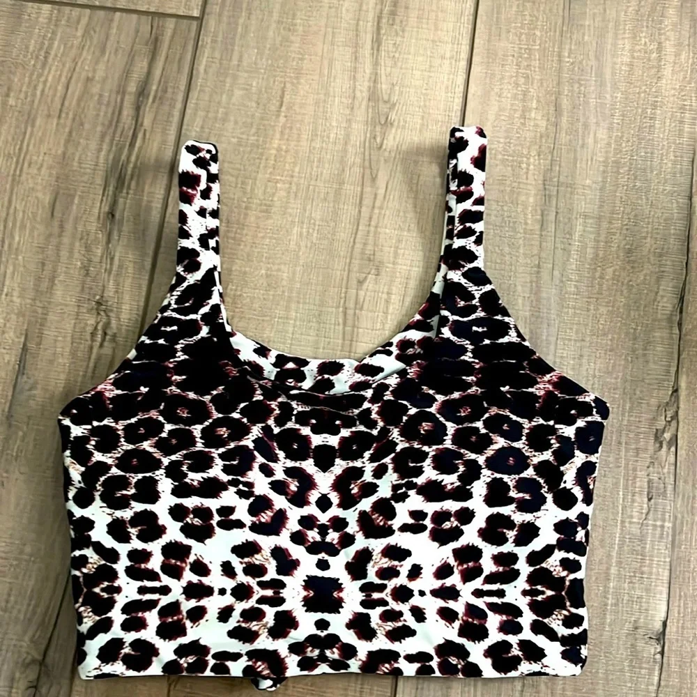 Pink Lily women’s XS swim top. NWOT